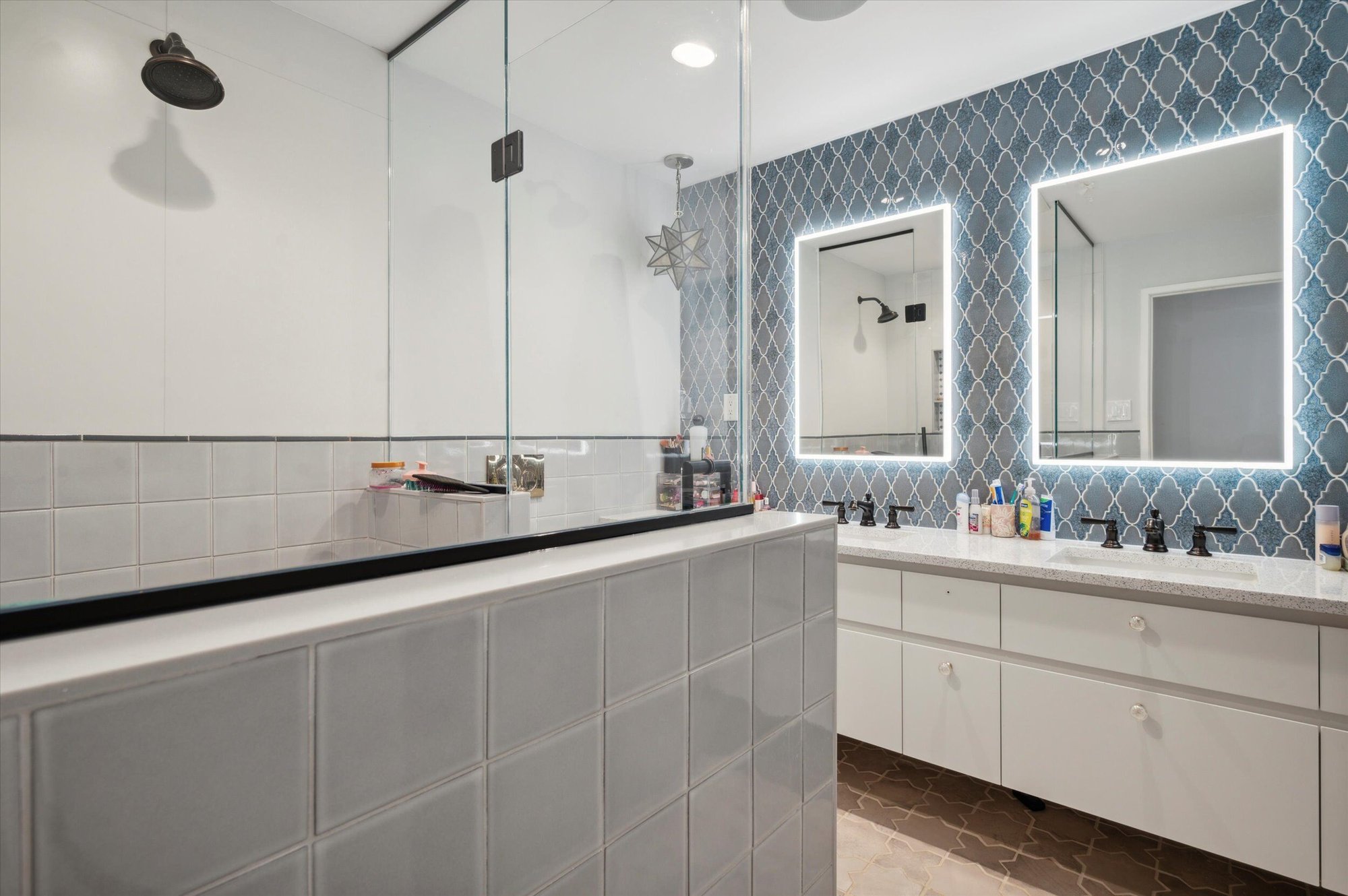 Lighted Mirrors in Bathroom