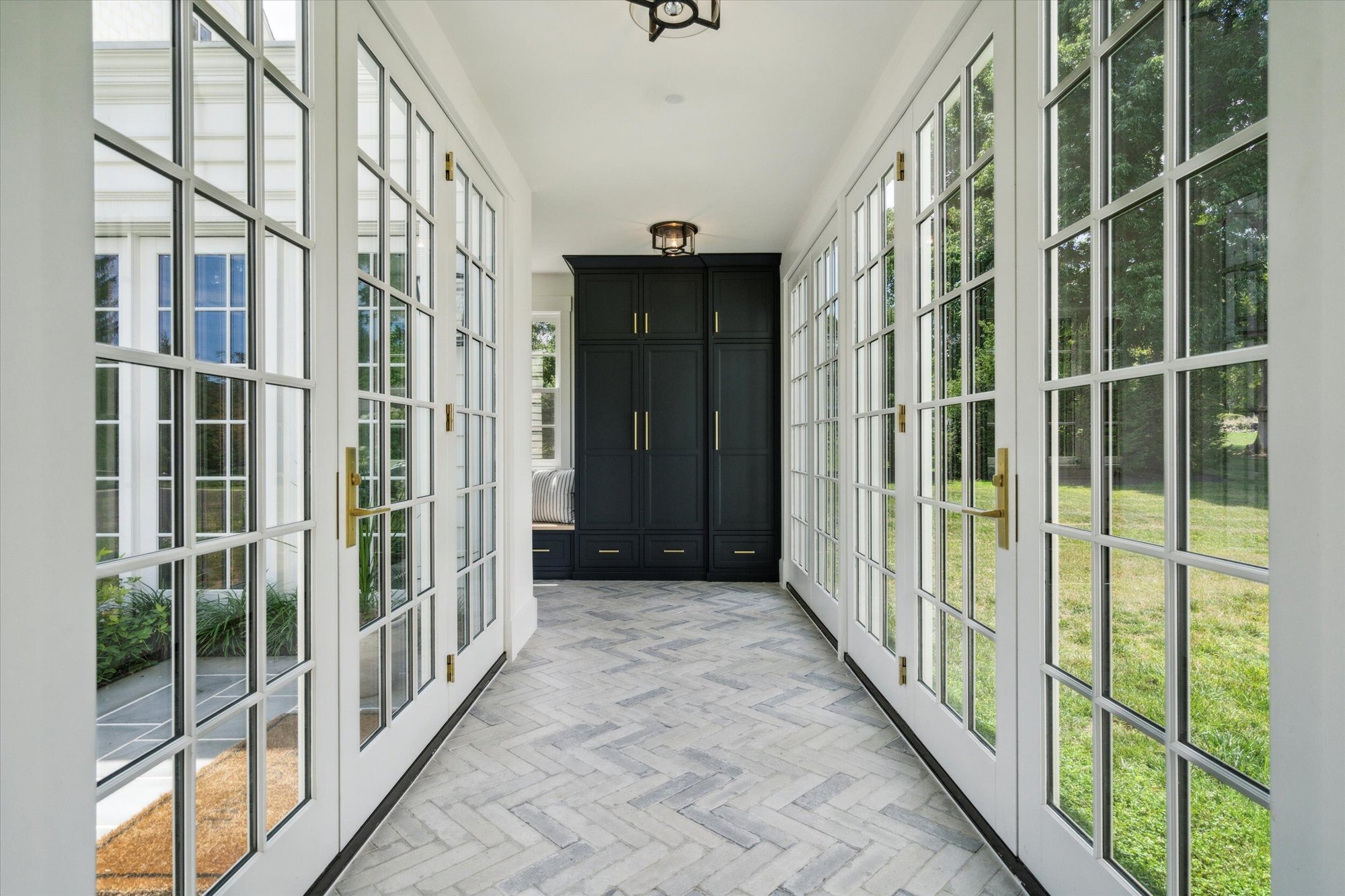 Main Line Residence Breezeway