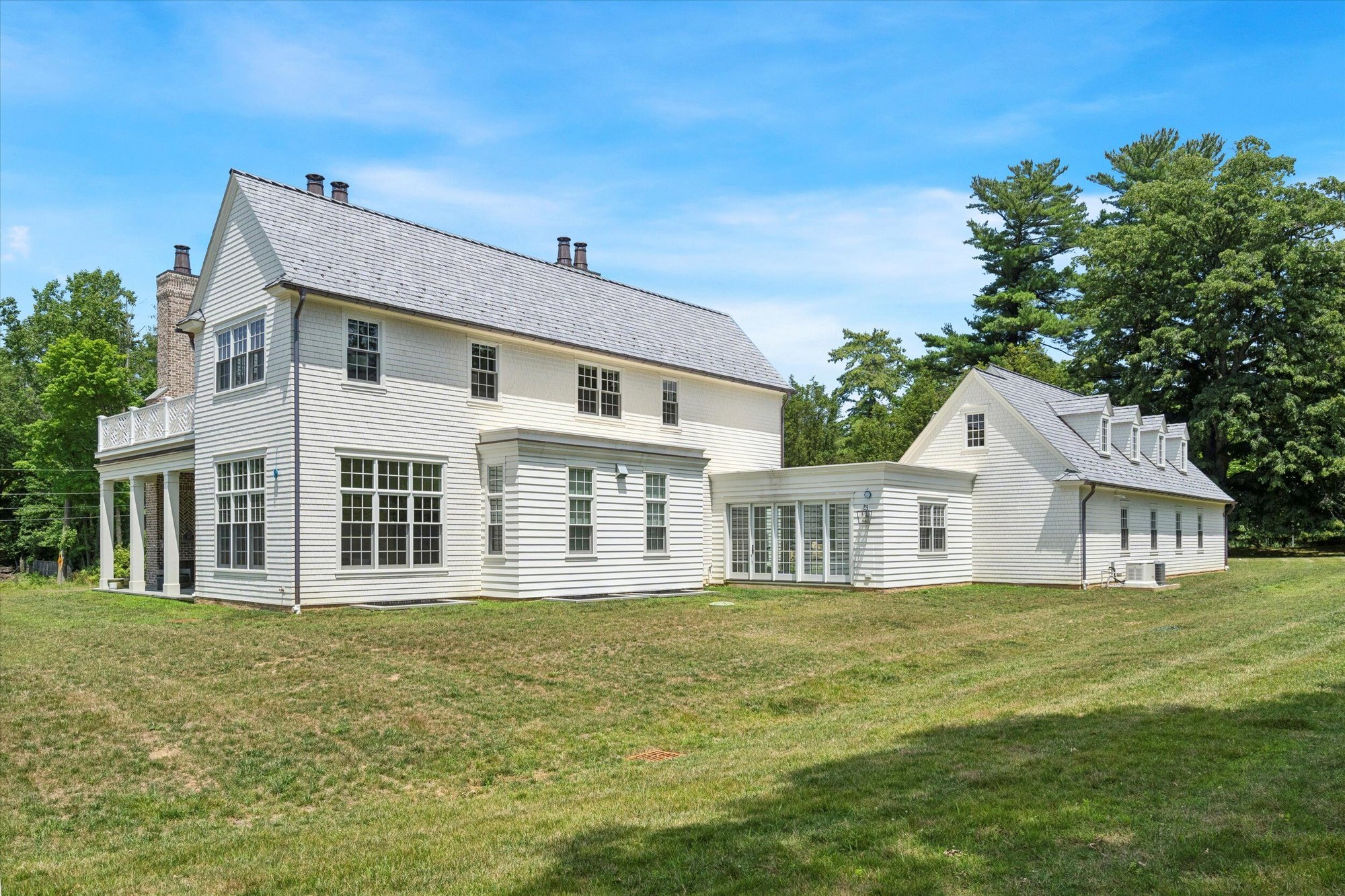 Main Line Residence Rear