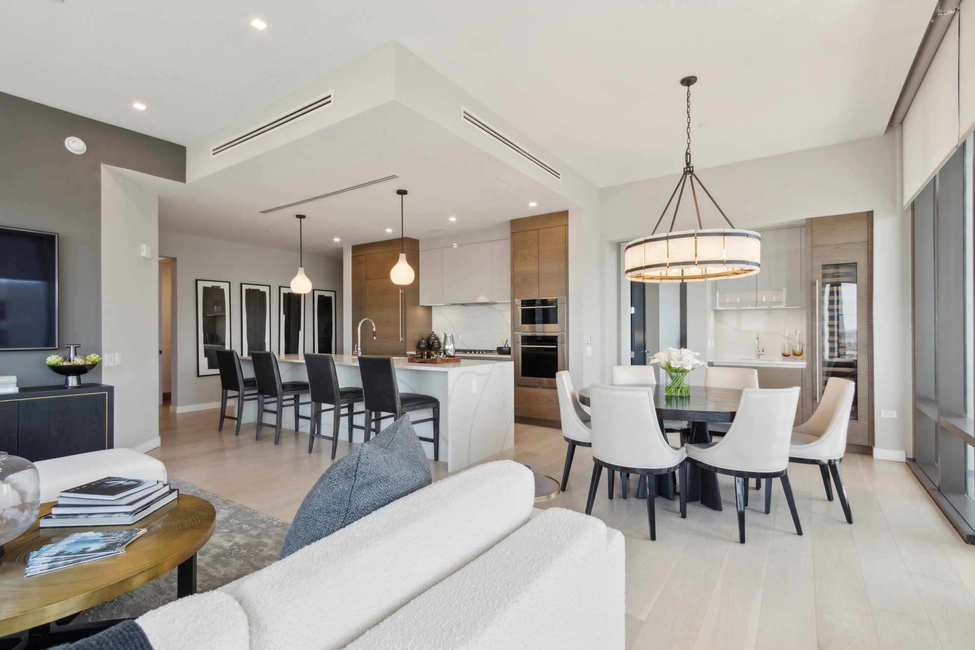 Kitchen and Dining Room with Lutron Lighting Control